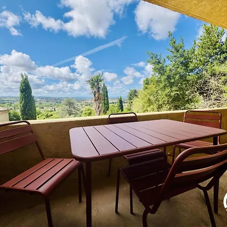 Roxane-inn With Apartamento